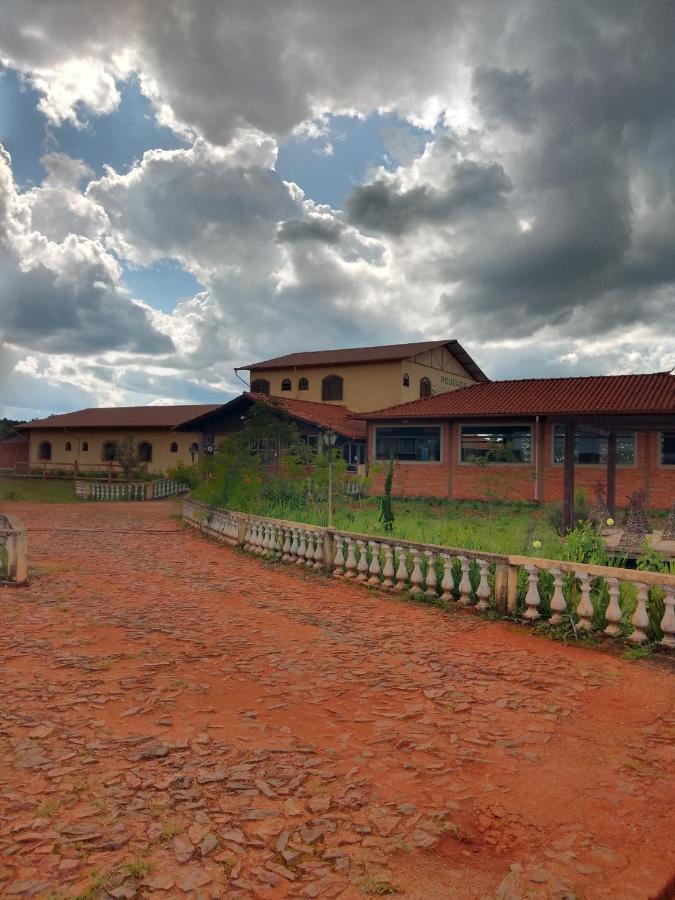 Pousada Vivenda Leticia Prados Exterior photo